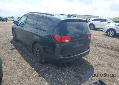 2018 Chrysler Pacifica Touring L Plus from USA, damaged, VIN 2C4RC1EG1JR332594
